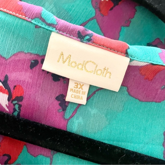 Modcloth Teal and Pink Floral Blouse - Picture 9 of 9